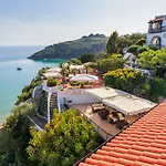 Hotel Grand Le Rocce 4*