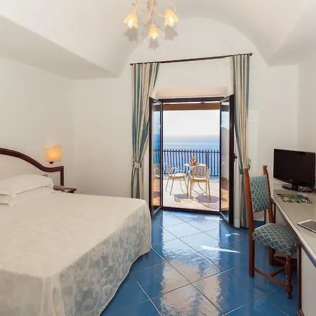 Grand Le Rocce Gaeta