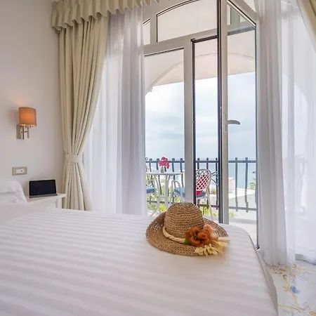 Hotel Grand Le Rocce Gaeta