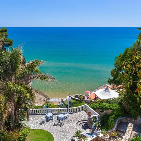 Hotel Grand Le Rocce