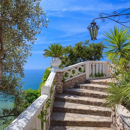 Grand Le Rocce Gaeta