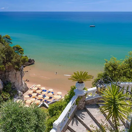 Grand Le Rocce Отель 4*