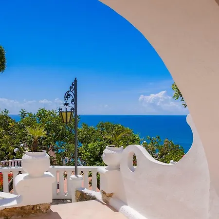 Grand Le Rocce Gaeta